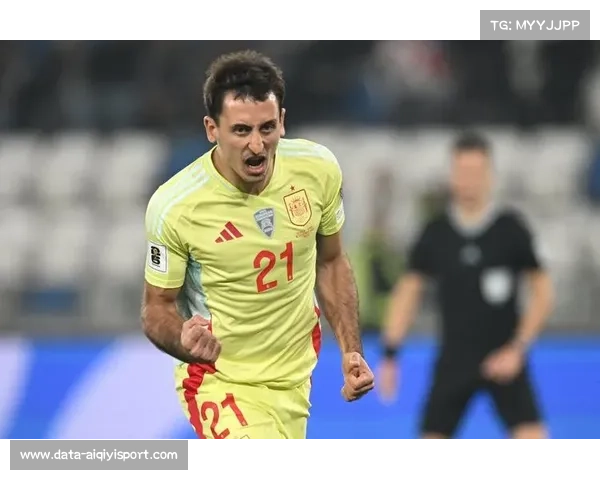 奥亚萨瓦尔机敏跑位，成就关键进球